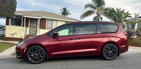 Chrysler Pacifica 2020