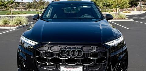Audi SQ7 2025