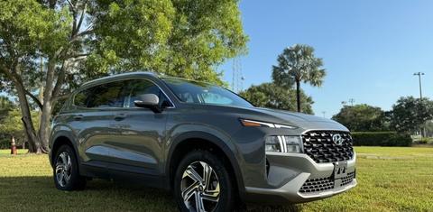 Hyundai Santa Fe 2023