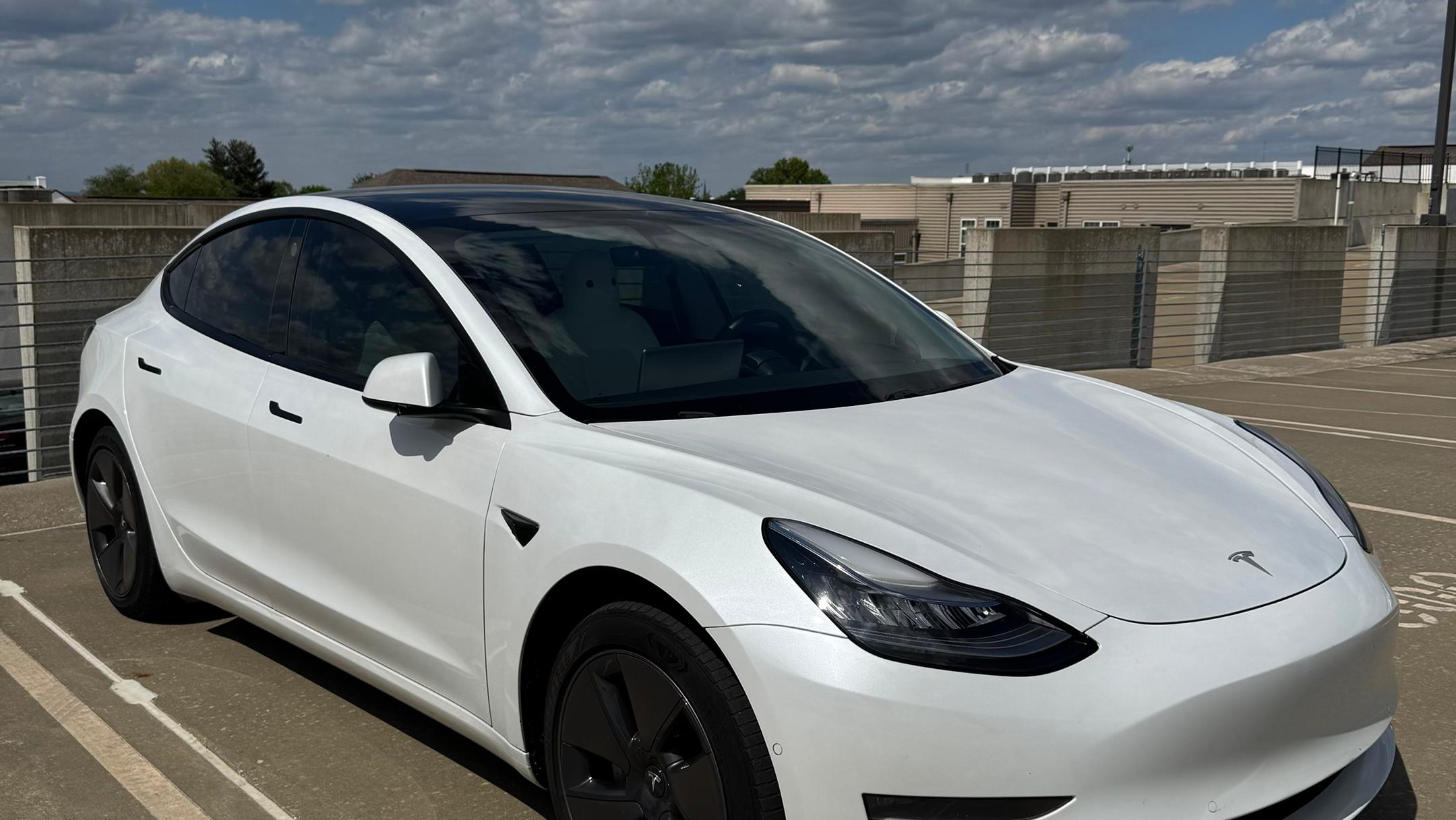 Tesla Model 3 2021 in Louisville, KY