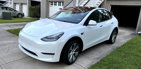 Tesla Model Y 2022