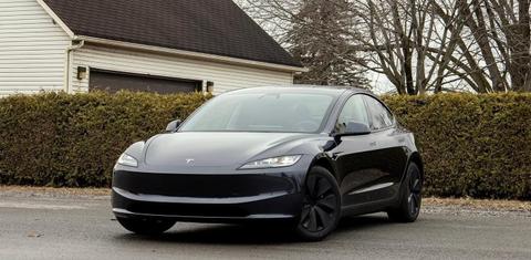 Tesla Model 3 2024