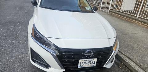 Nissan Altima 2025