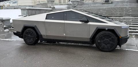 Tesla Cybertruck 2024