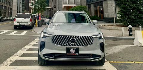 Volvo XC90 2025