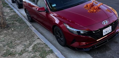 Hyundai Elantra 2022