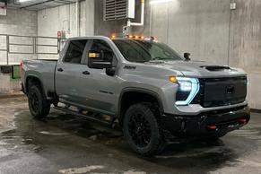 Chevrolet  Silverado 2500HD LT 2026 in Montréal