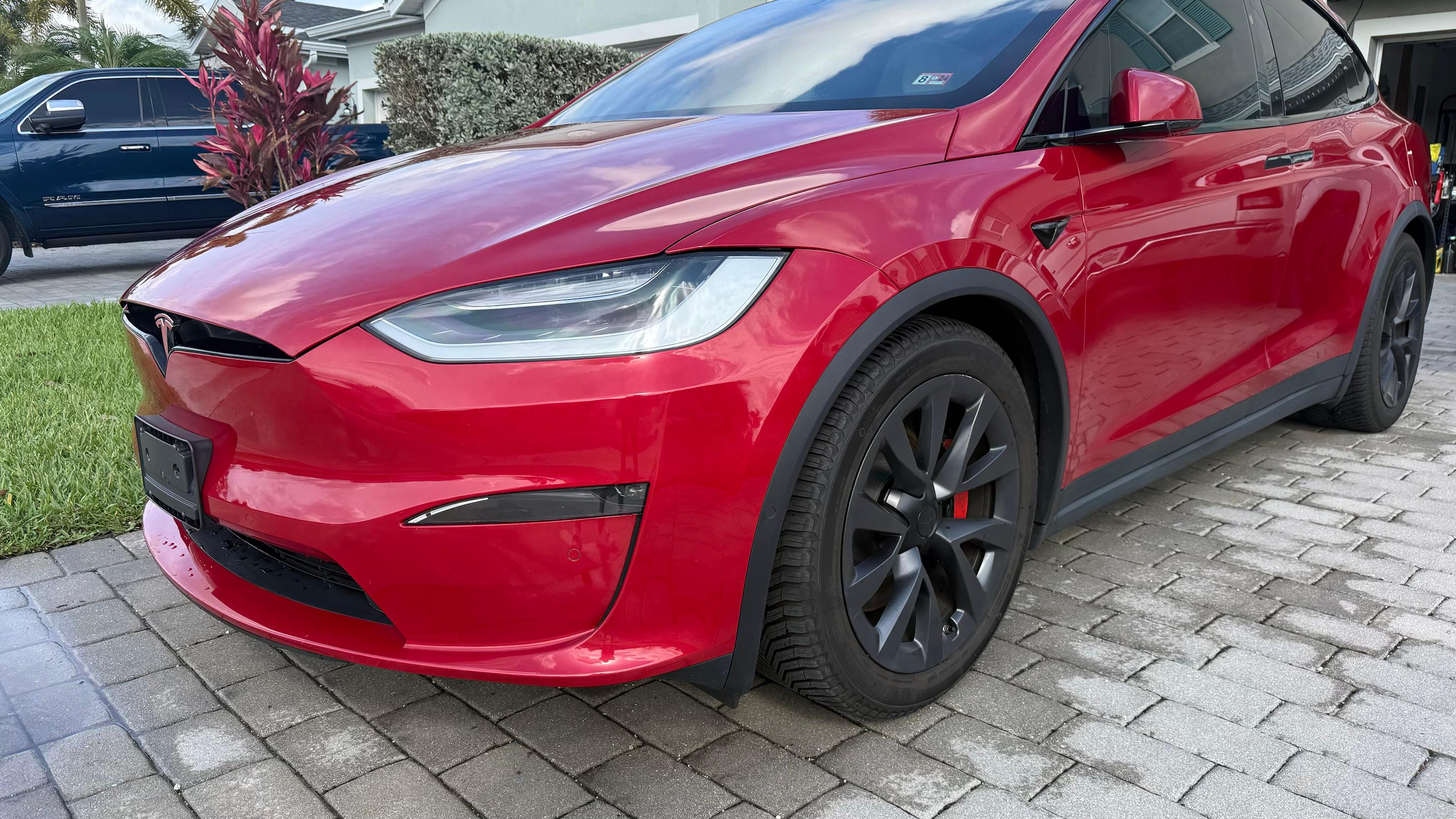 Tesla Model X 2022 in 