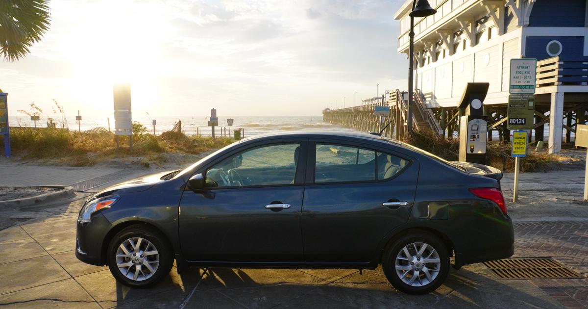 Nissan Versa 2017 rental in Myrtle Beach, SC by Andre M. Turo