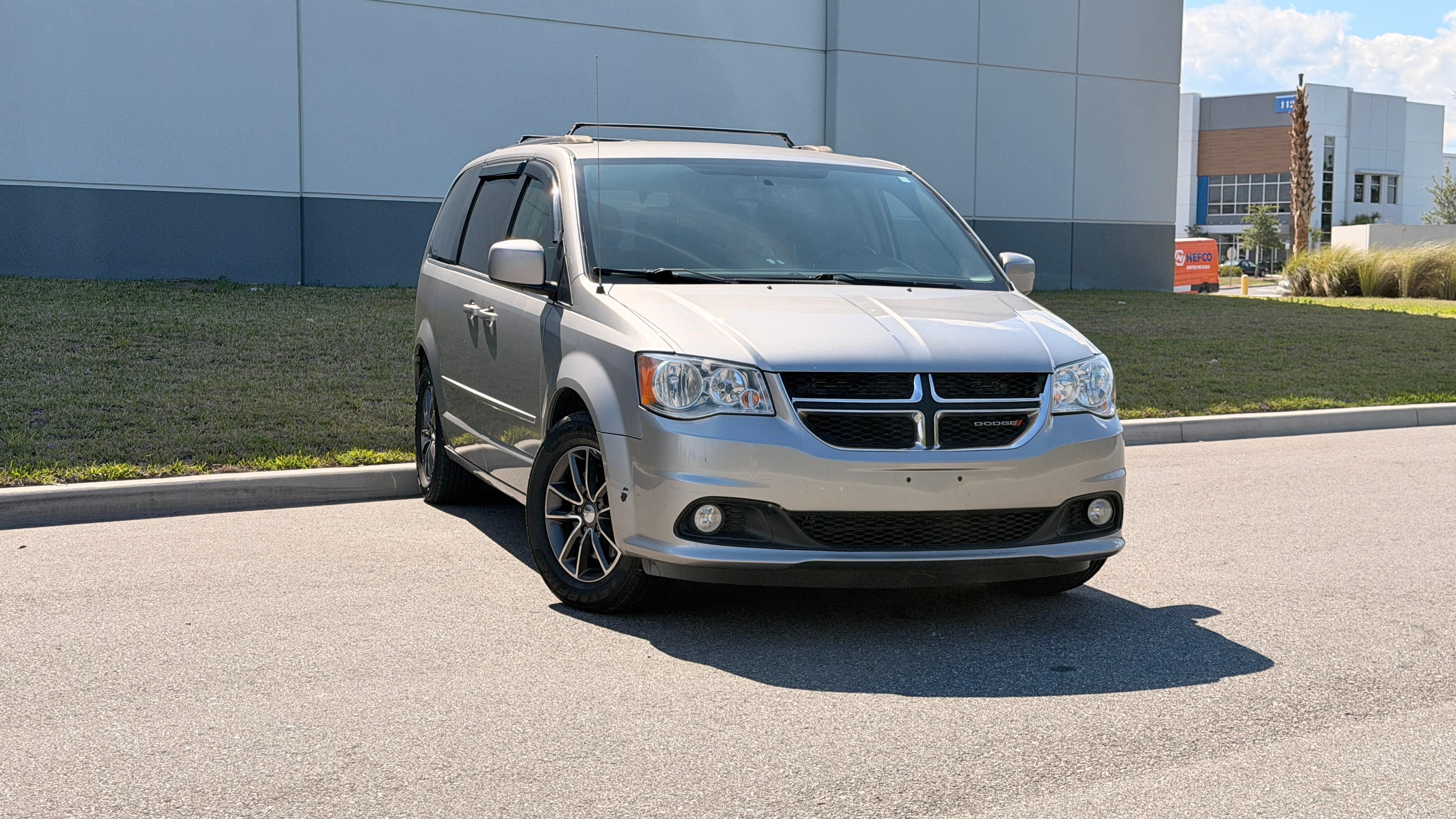 Dodge Grand Caravan 2017 in 