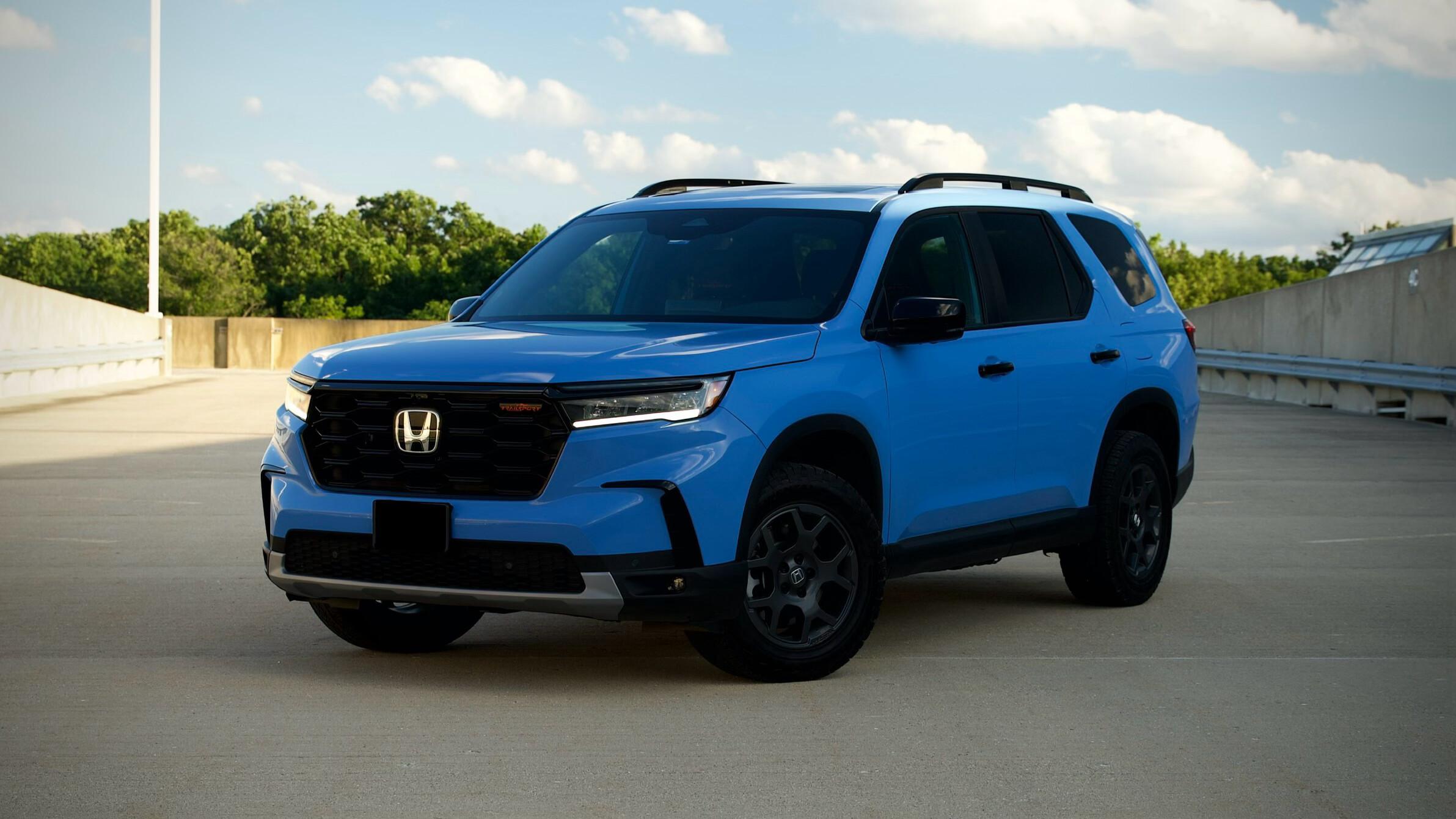 Honda Pilot 2025 in Skokie, IL