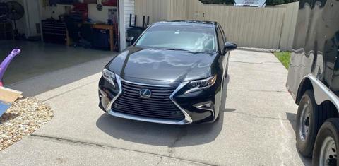 Lexus ES 2016