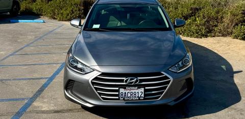 Hyundai Elantra 2017