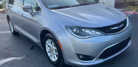 Chrysler Pacifica 2020
