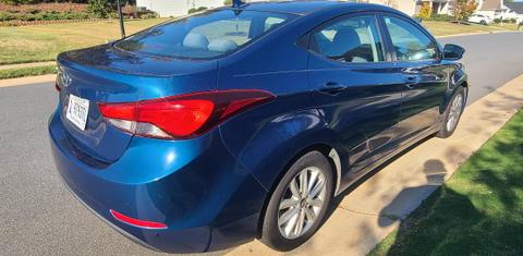 Hyundai Elantra 2015