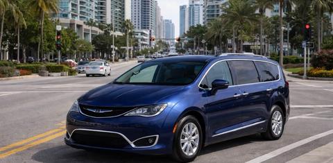 Chrysler Pacifica 2017