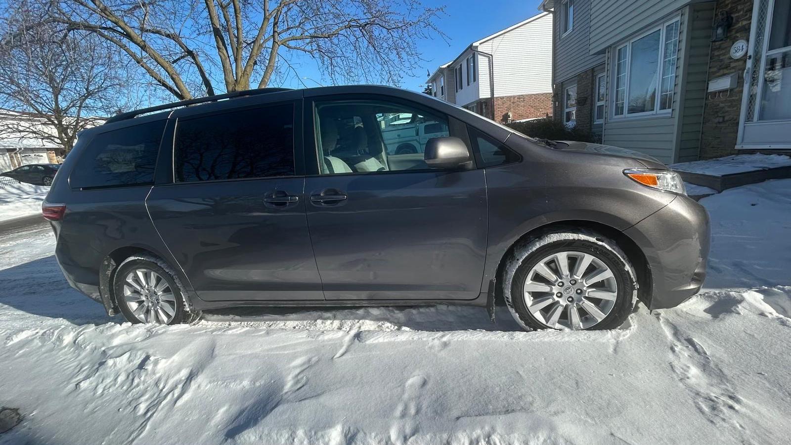 Toyota Sienna 2017 à 
