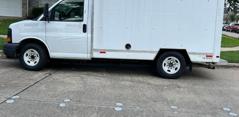 GMC Savana 2012