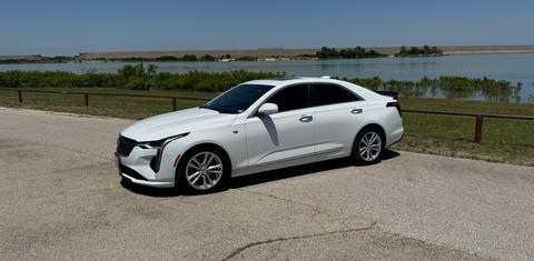 Cadillac CT4 2025