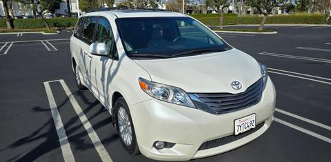 Toyota Sienna 2017