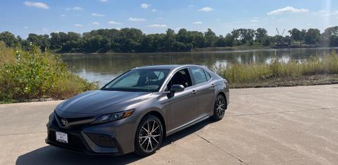 Toyota Camry 2024