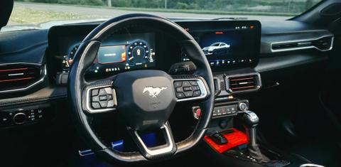 Ford Mustang 2024