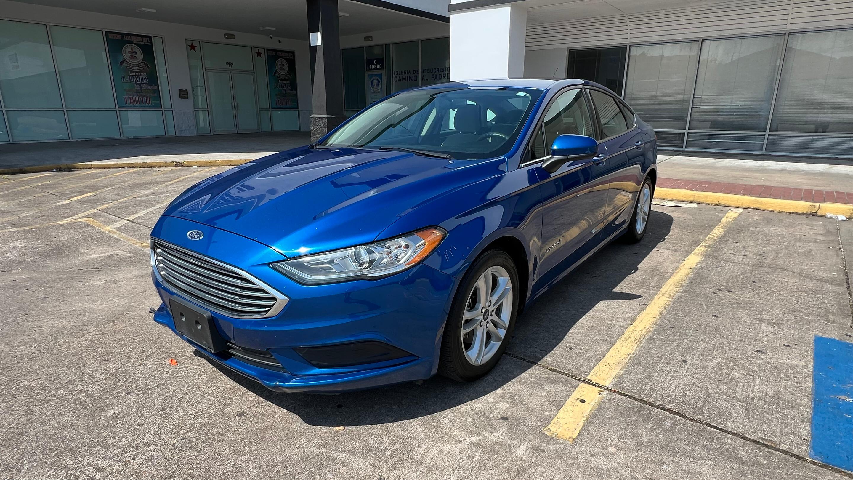 Ford Fusion Hybrid 2018 in 