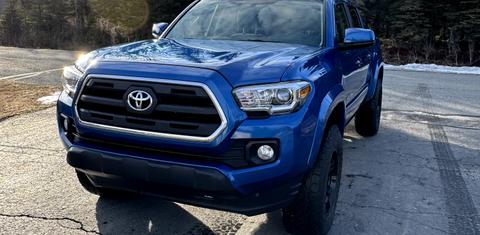 Toyota Tacoma 2017