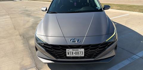 Hyundai Elantra 2021