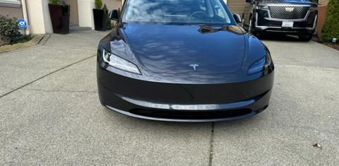 Tesla Model 3 2024
