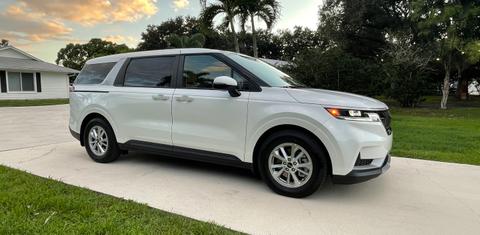 Kia Carnival 2023