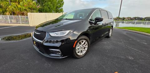 Chrysler Pacifica 2023