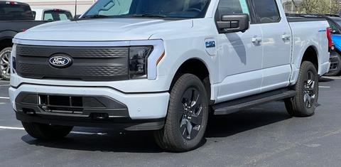 Ford F-150 Lightning 2025