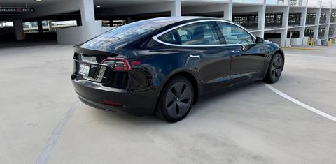 Tesla Model 3 2018