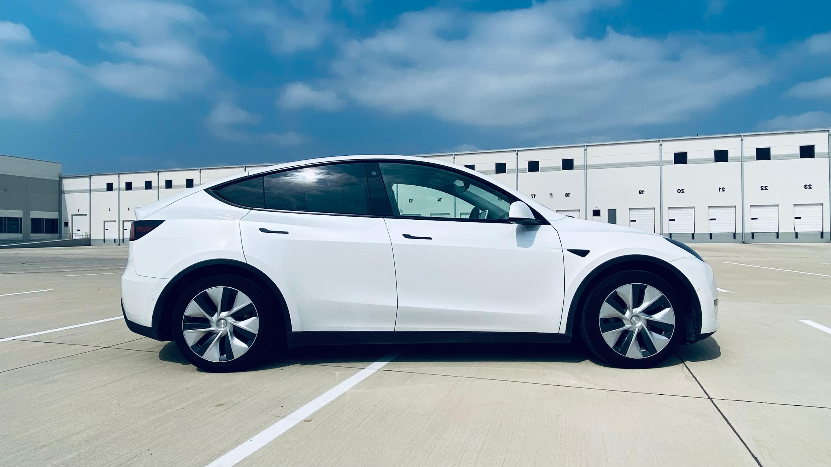 Tesla Model Y 2021 in Missouri City, TX