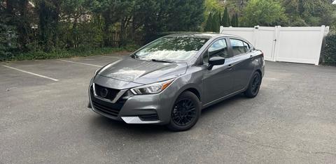 Nissan Versa 2021