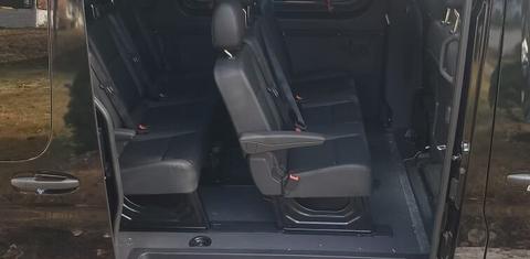 Mercedes-Benz Sprinter 2025