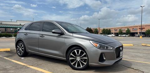 Hyundai Elantra GT 2020