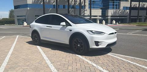 Tesla Model X 2020