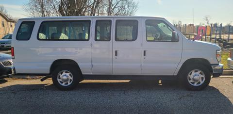 Ford Econoline 2014