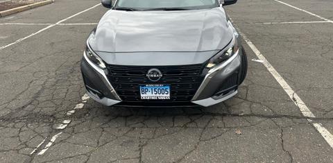 Nissan Altima 2024