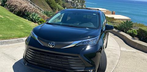 Toyota Sienna 2026