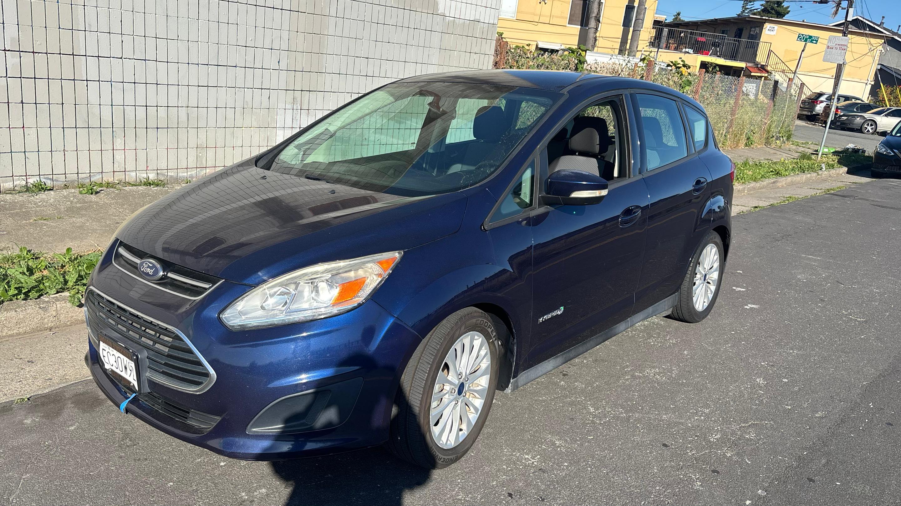 Ford C-Max Hybrid 2017 in 