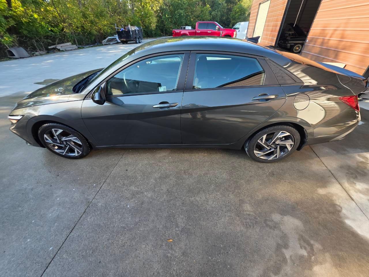 Hyundai Elantra 2026 in Louisville, KY