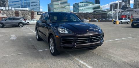 Porsche Cayenne 2021
