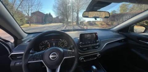 Nissan Altima 2025