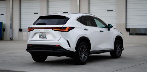 Lexus NX 2025