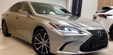 Lexus ES300h 2024