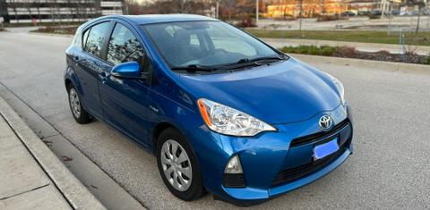 Toyota Prius c 2012