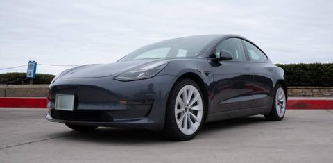 Tesla Model 3 2022